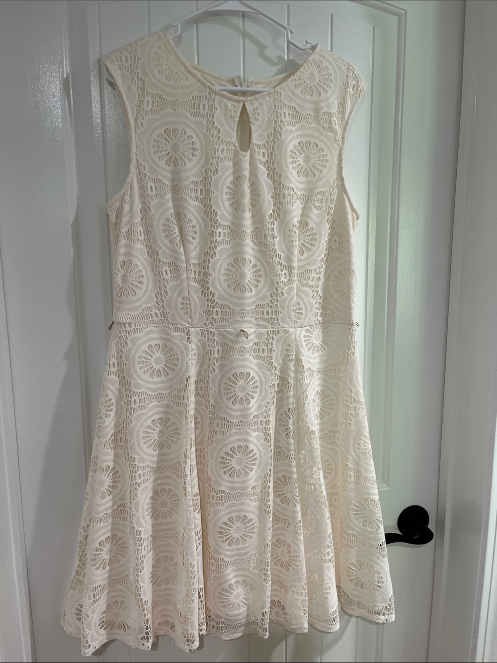 London Style women’ s lace dress